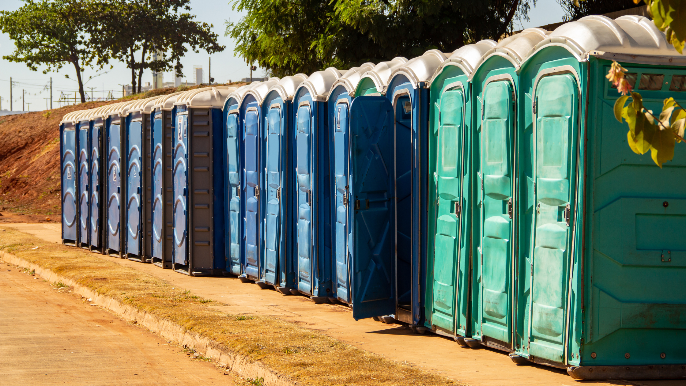 ���݃g�C��