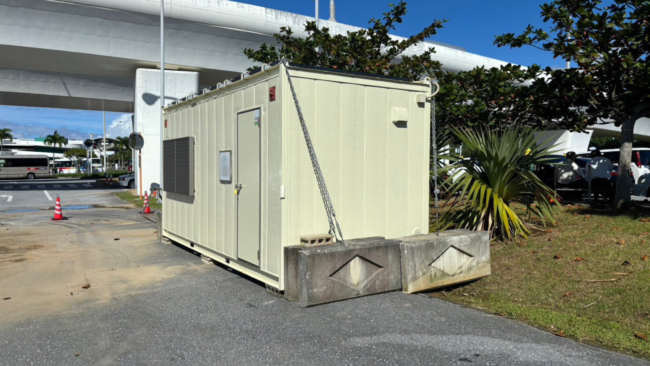 �\�[���[�V�X�e���n�E�X